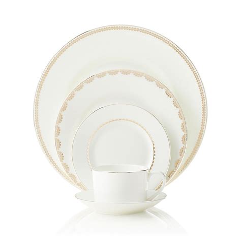 vera wang flirt china